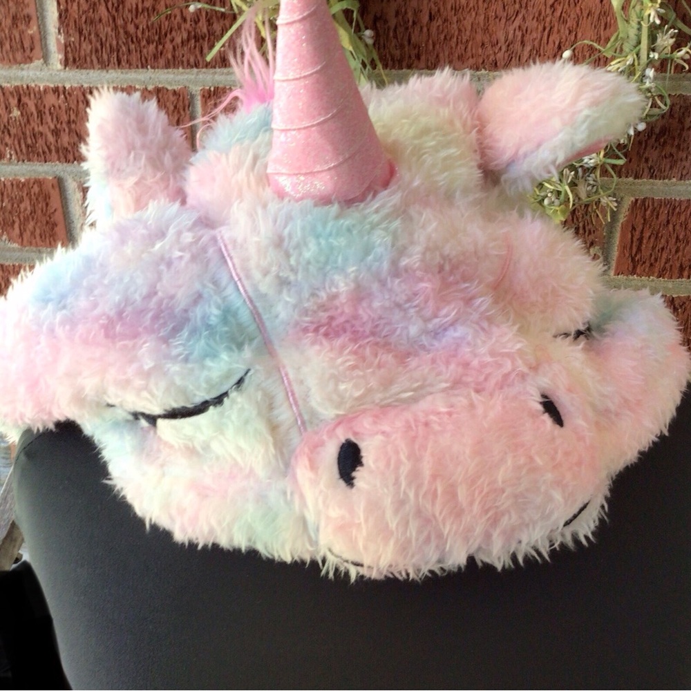 Unicorn zip up lounge costume Size S